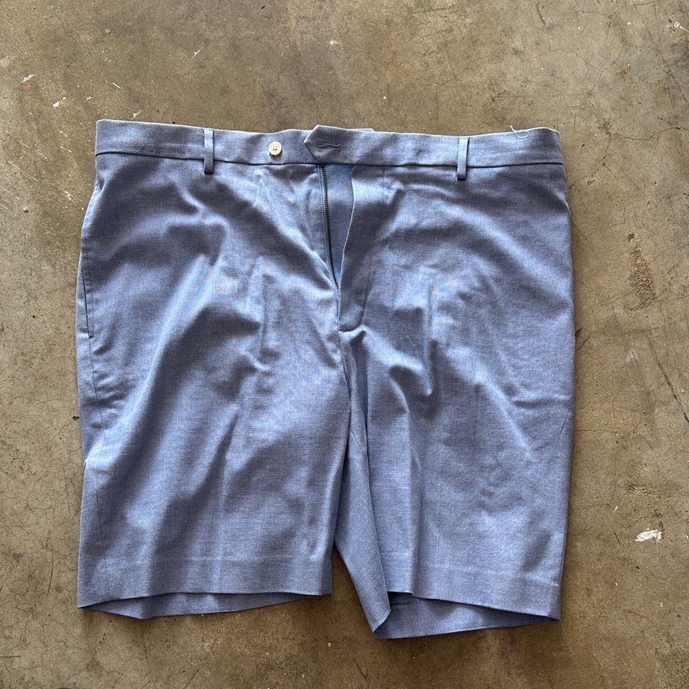 Daniel Cremieux Men’s Light Blue Flat-Front Dress Shorts